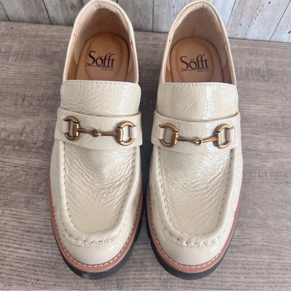 Sofft Prewitt Patent Leather Horsebit Ivory Loafers Size 6.5